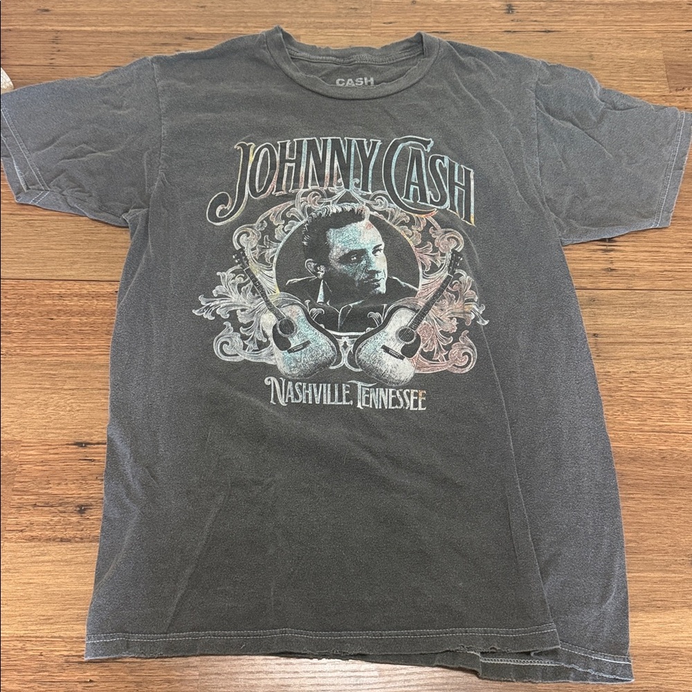 Buckle Gray Graphic Tee
